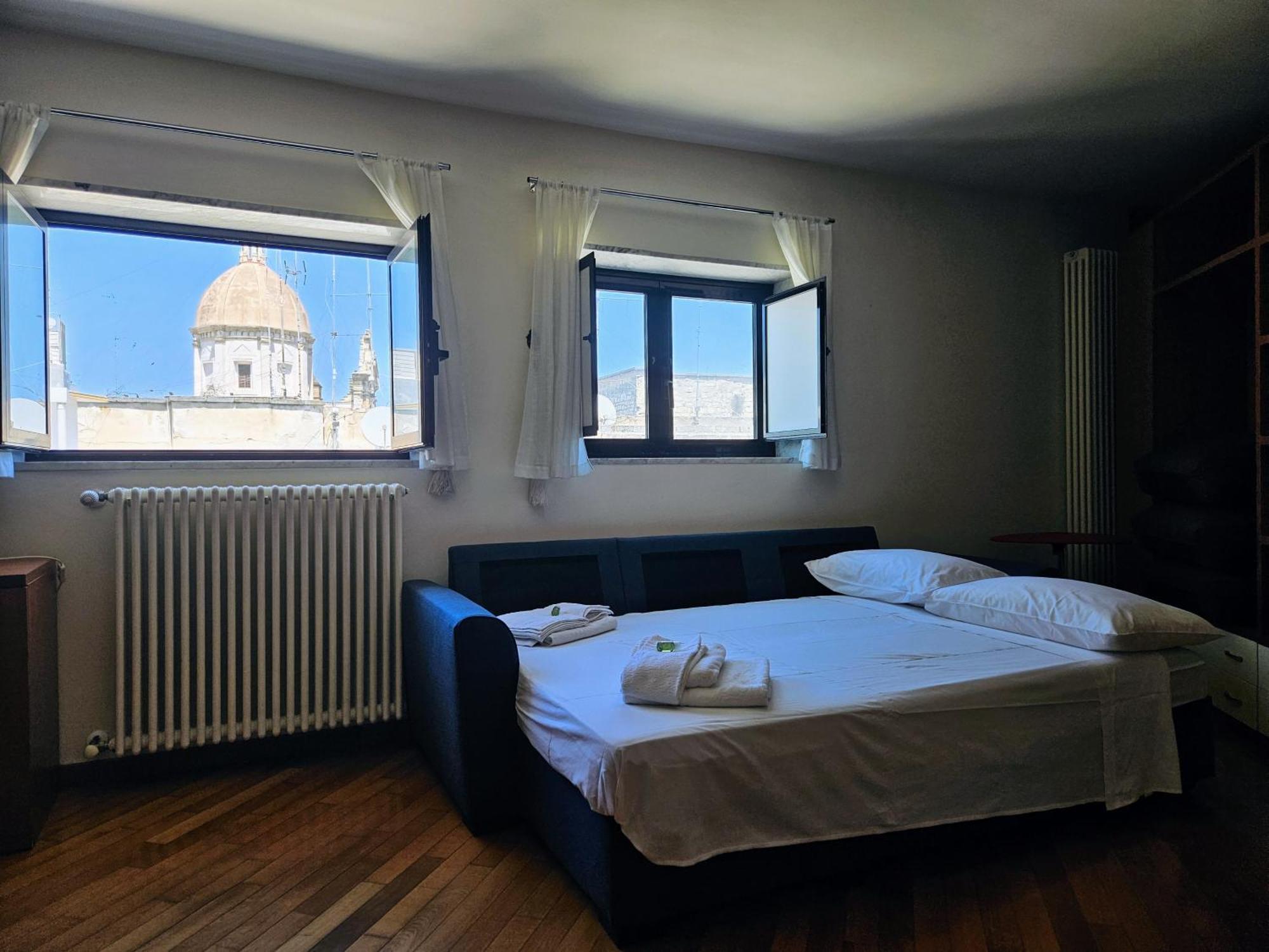 Ciaobari Apartment - Elegant 4 Bedrooms In The Heart Of Old Town Exterior photo